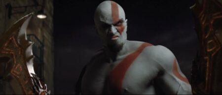 Kratos du jeu God of War en réel dans le film publicitaire de PlayStation All-Stars Battle Royale.