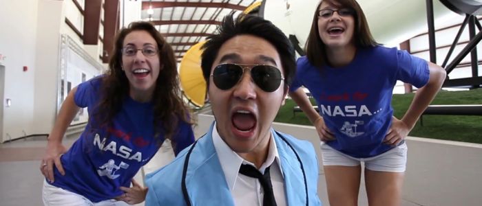NASA Johnson Style : Eric Sim, étudiant de la NASA parodie Gangnam Style de Psy