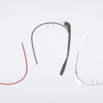 Google Glass toutes les couleurs. Lunettes futuristes avec vision en réalité augmentée.