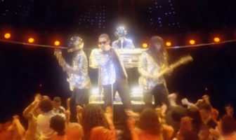 Lose Yourself To Dance, le nouveau clip de Daft Punk en intégralité Daft Punk : Lose Yourself to Dance. Clip ou simple teaser ?