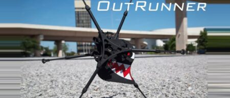 outrunner robot marcheur cover