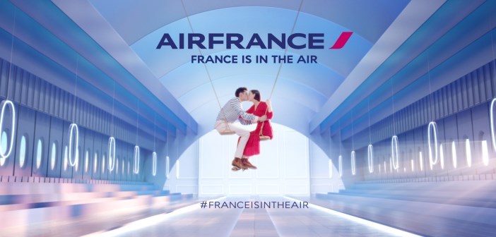 pub Air France 2015 avec des balançoires #franceisintheair