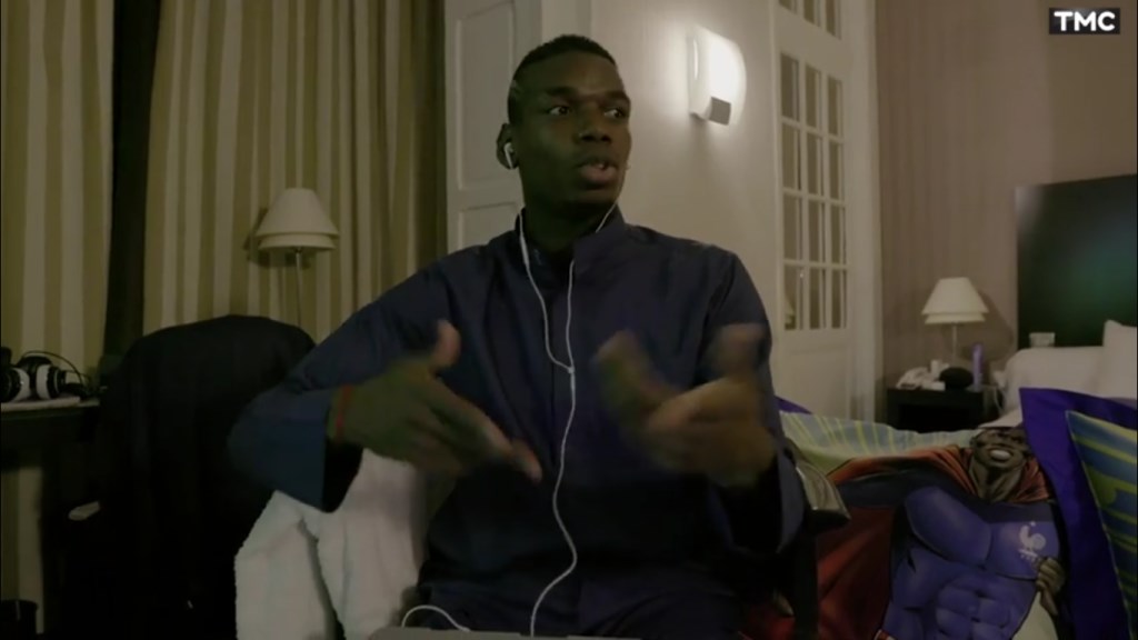 Paul Pogba fait un freestyle de rap à l'Euro 2016