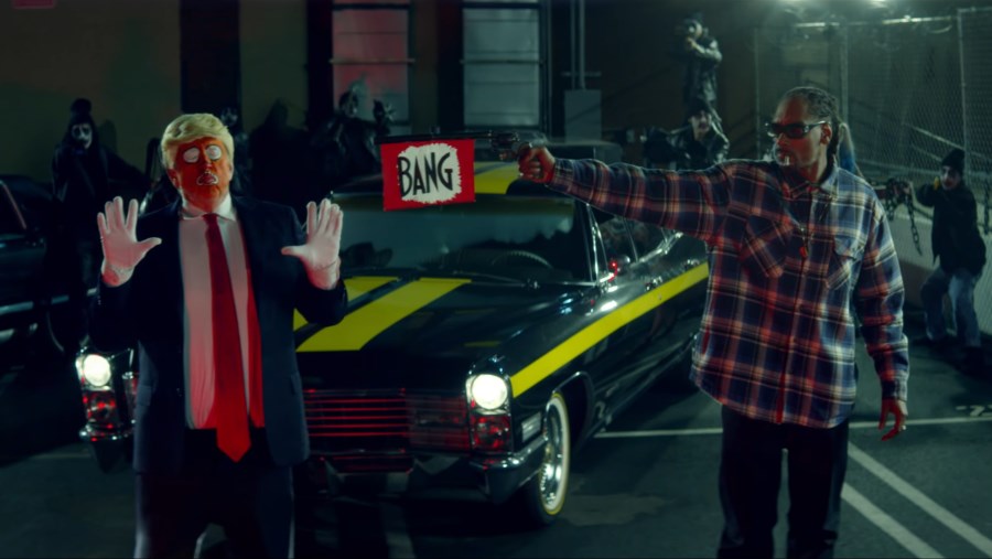 SNOOP DOGG - BADBADNOTGOOD - Donald Trump Clown