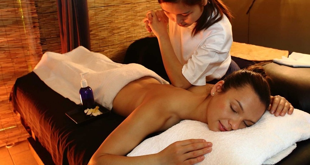 Massage thaï