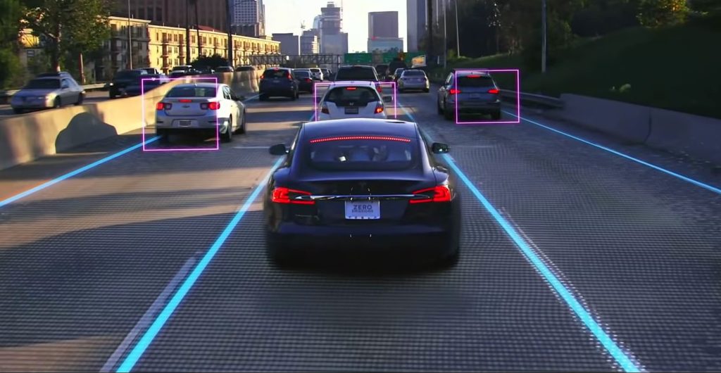 Tesla véhicule autonome