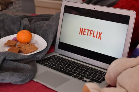 Netflix : la liste des séries terminées et des séries annulées en 2021