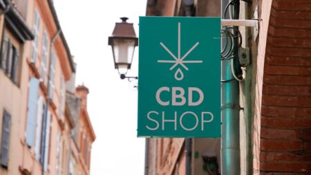 Comment ouvrir un CBD shop en France ?