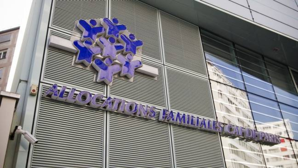 Siège de la CAF en image