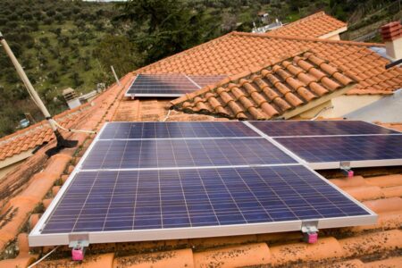 Le kit solaire permet-il d'atteindre l'autonomie énergétique ?