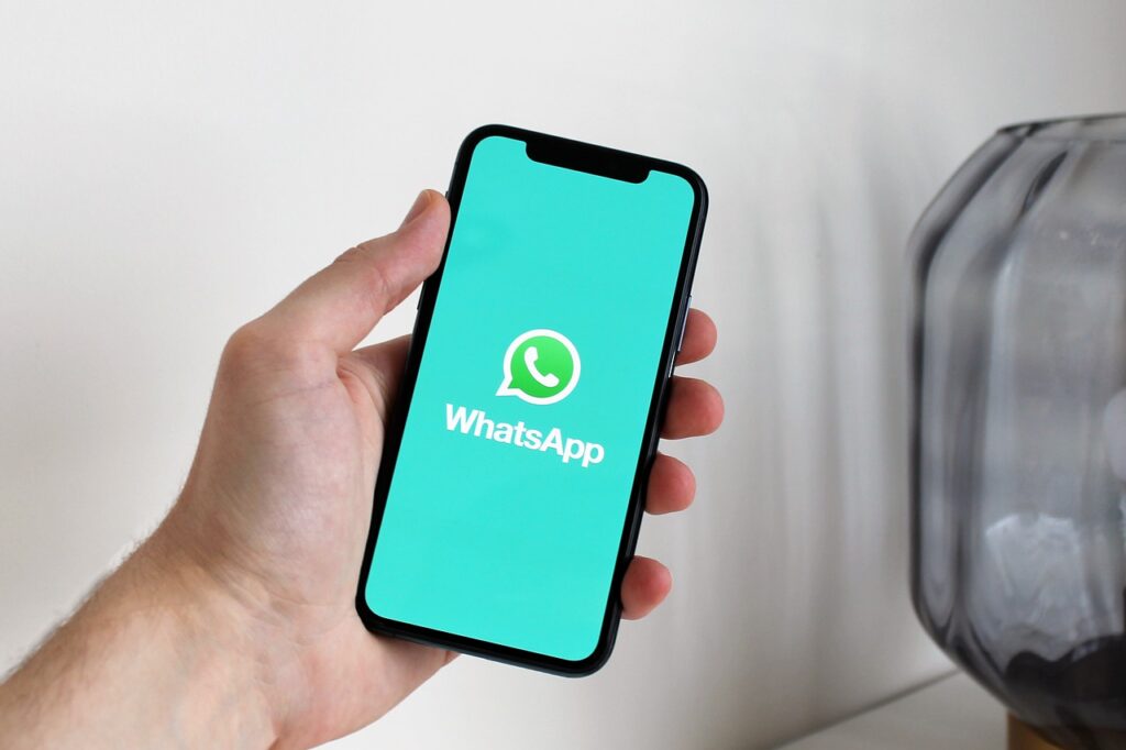 Nouvelles fonctionnalités sur WhatsApp : plus de pouvoirs aux admins