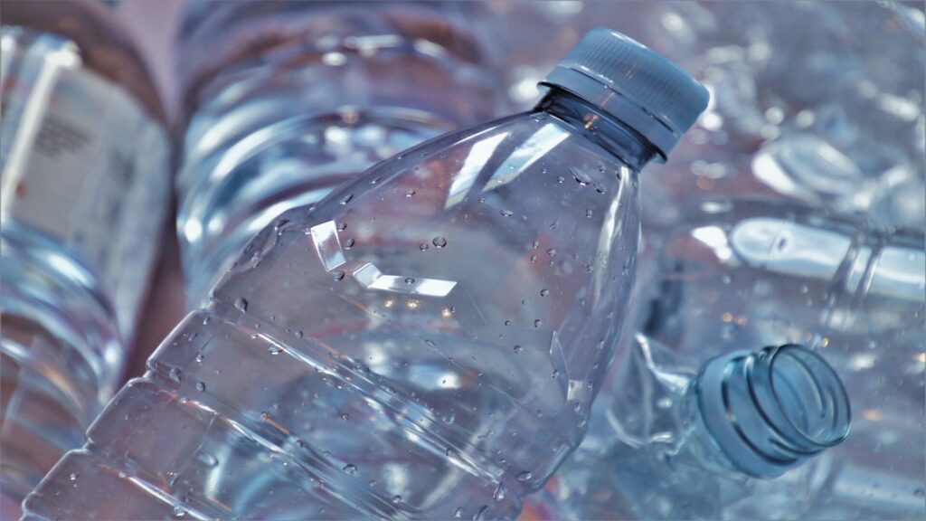 bouteille-eau-demineralisee