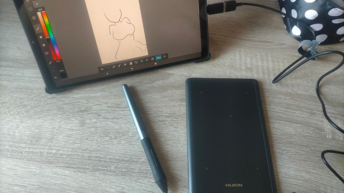 Tablette Graphique HUION H420X OSU - 8192 Niveaux De Pression, Stylet Sans Batterie, 4,2x6,6 Cm | Compatible Windows/Mac/Linux/Android Tablette Compatible Photoshop Android Mac