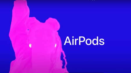 pub apple airpods with spatial audio 2022