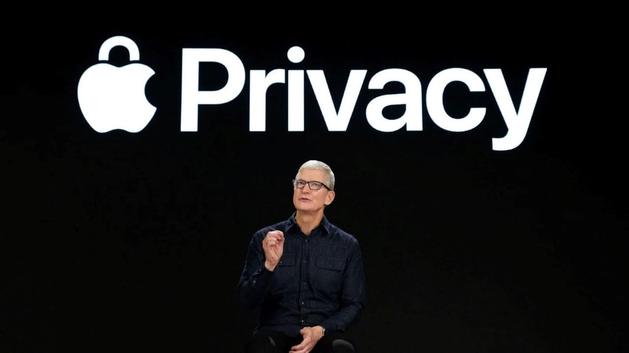 Tim Cook präsentiert Apple als eine Marke, die sich um die Privatsphäre ihrer Kunden kümmert.