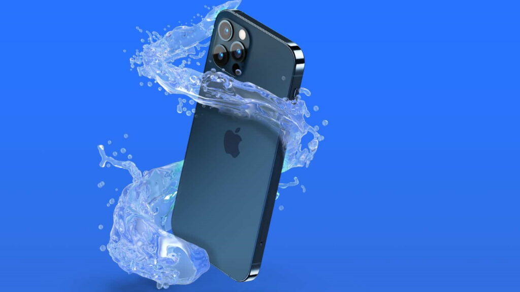 iPhone : combien de temps peut faire votre smartphone dans l'eau sans dommage ?
