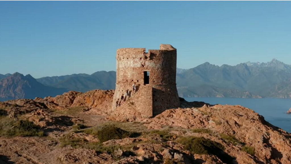 pub agence tourisme Corse