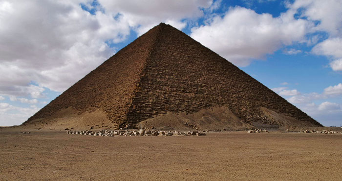 Red pyramid 