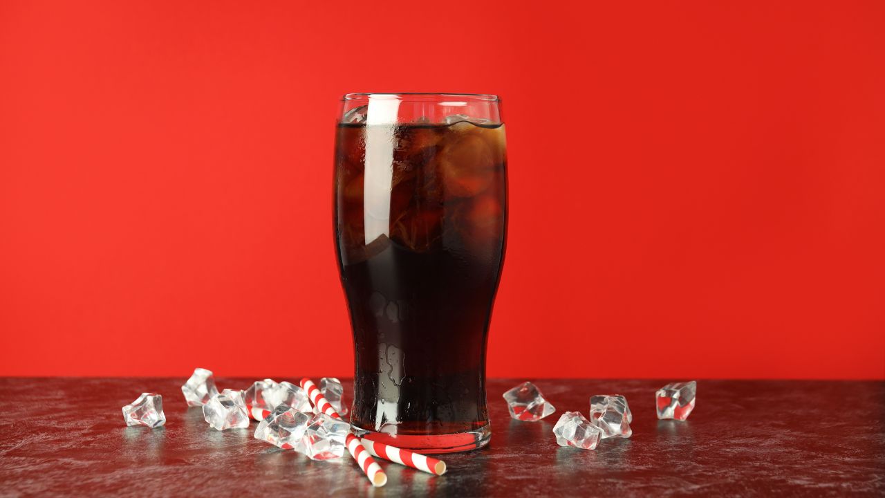Comment faire du Coca maison ? La recette de Dr Stone