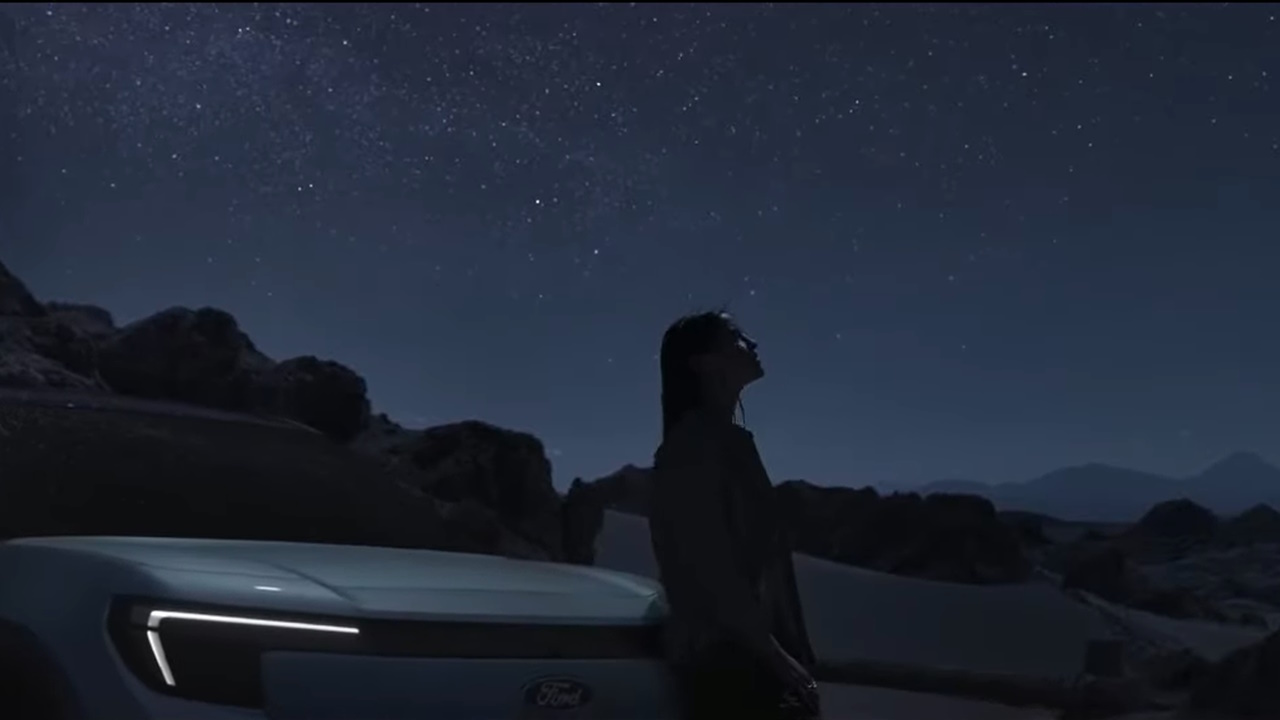 Musique de la pub Ford Explorer 100 % électrique 2023