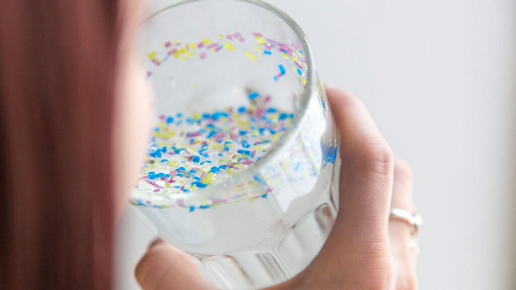 Microparticules de plastique trouvées dans les testicules humains
