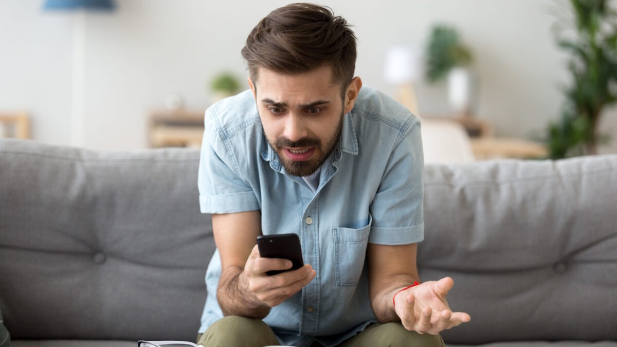 Un homme distant peut-il être amoureux ? Les conseils pour savoir