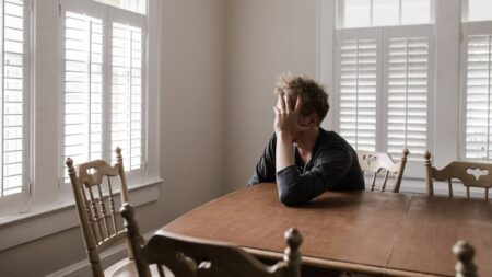 La solitude et ses risques