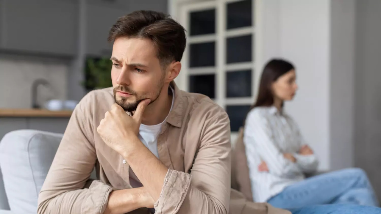 Que signifie le silence d’un homme amoureux