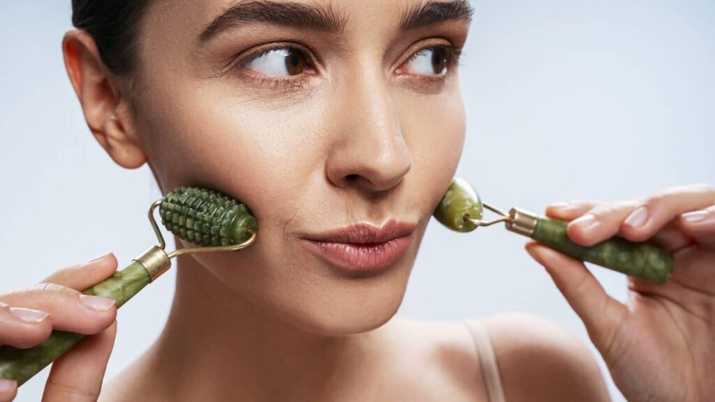 rouleaux jade femme joues