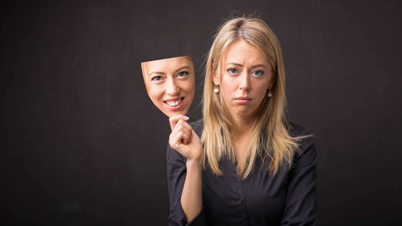 Dépression souriante : quels sont les signes pour la déceler