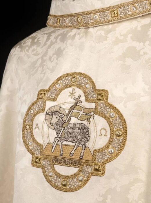 Vêtements liturgiques pour le Temps Ordinaire : ministère quotidien