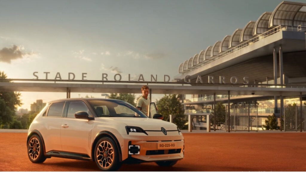 pub Renault de Roland Garrospub Renault de Roland Garros