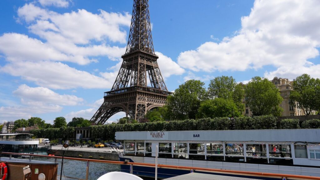 bateau paris