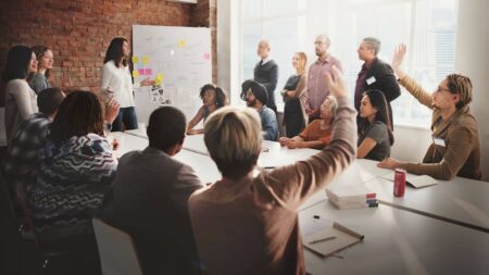Formation professionnelle entreprise : comment bien la choisir ?