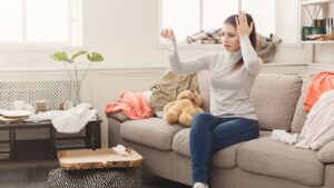7 erreurs de rangement qui rendent votre maison plus stressante (et comment les éviter)