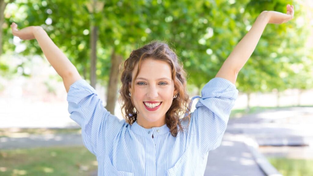 femme heureuse mojo