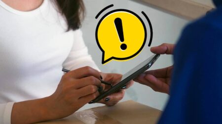 Arnaque colis : attention à ces SMS qui volent vos données bancaires