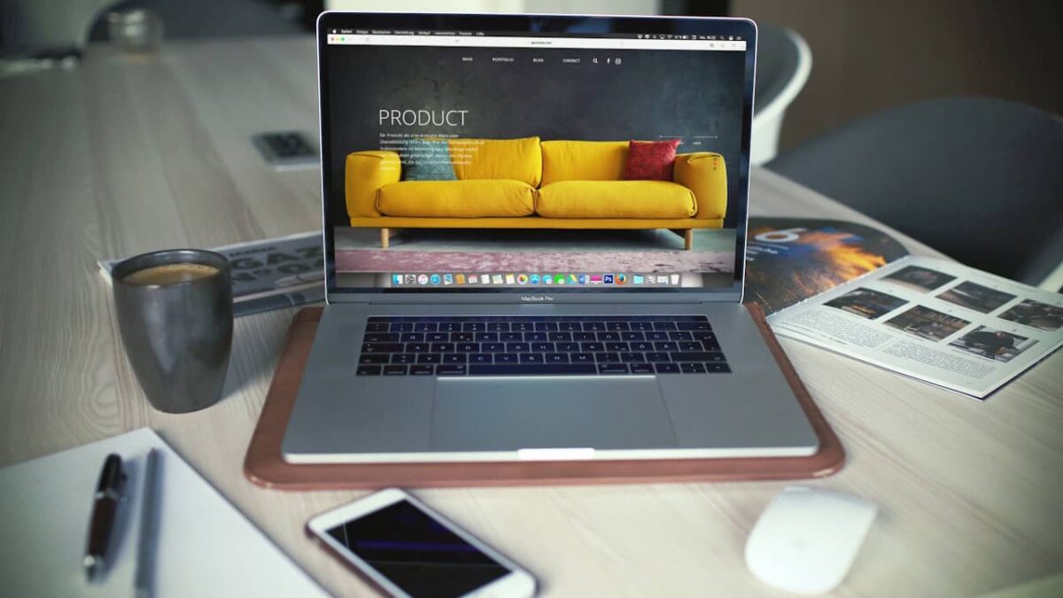 Choisir une agence web pour la refonte de son site : bonne idée en 2025