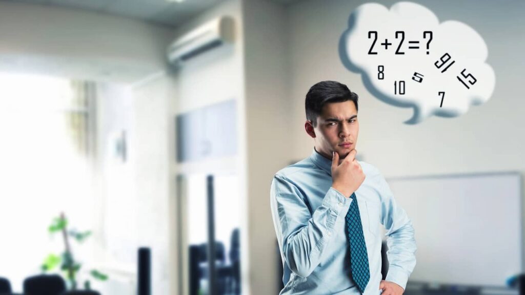 homme d'affaires reflexion calcul