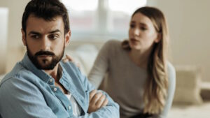 Pourquoi certaines personnes fuient l’amour sans s’en rendre compte