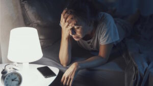 Épuisé mais incapable de dormir