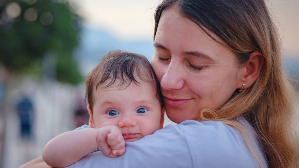 maman avec son bebe