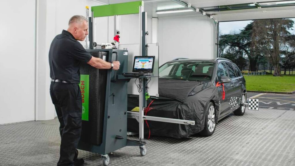 recalibrage d'un pare-brise avec un système ADAS