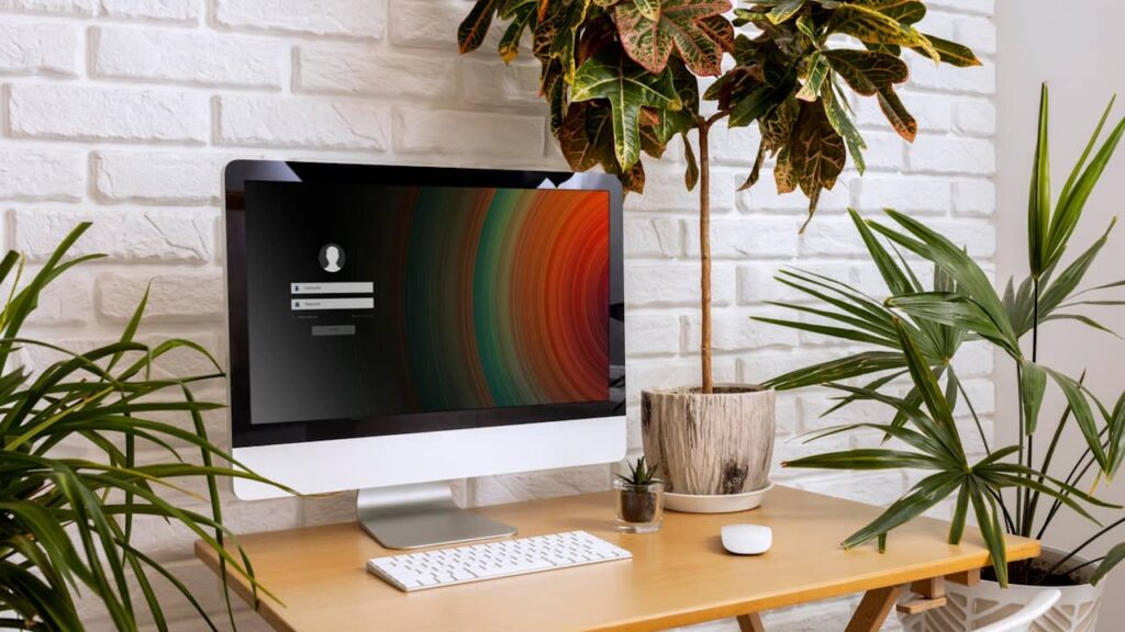 ecran pc bureau maison