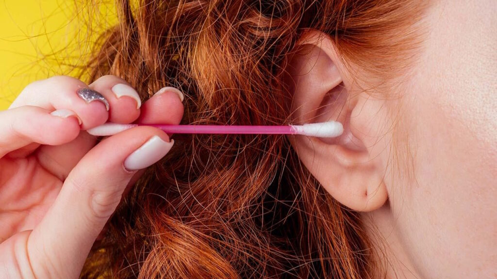 Négliger l’hygiène des oreilles