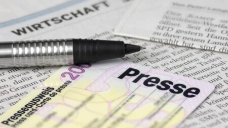 Carte de presse : à quoi sert-elle vraiment ? carte de presse
