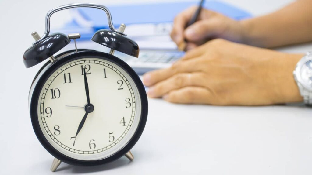 horloge delai administratif