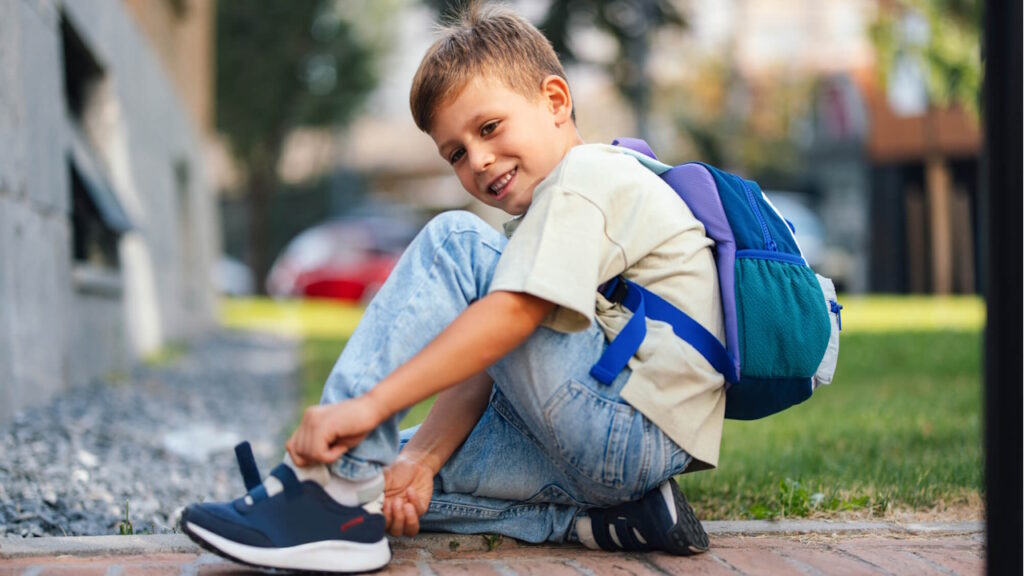Laisser l’enfant faire par lui-même dès le plus jeune âge