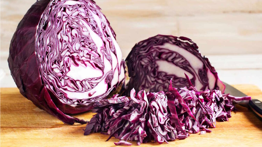 Pourquoi intégrer le chou rouge dans son alimentation