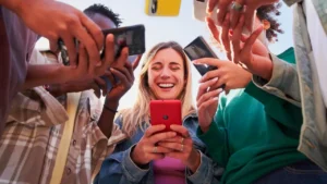 Lifestyle et tendances buzz du moment : ce qui agite la sphère médiatique francophone en ligne